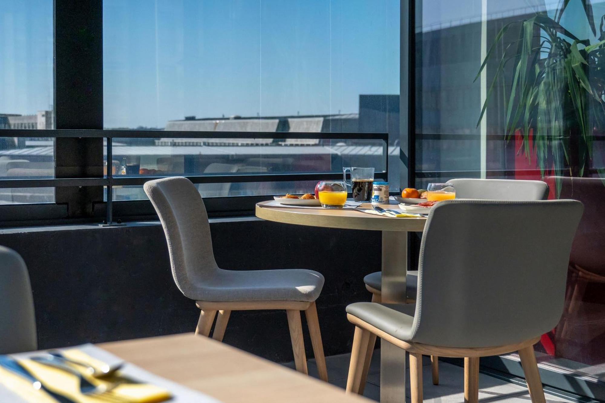Appart Hotel Odalys City Nantes Cite Des Congres Екстер'єр фото